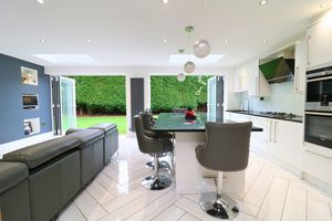 Photo 1- click for photo gallery